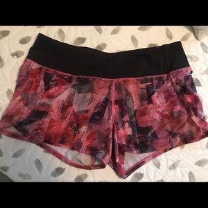 Lululemon Speed Up Shorts Size 8